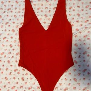 Aritzia Babaton V-Cut Bodysuit